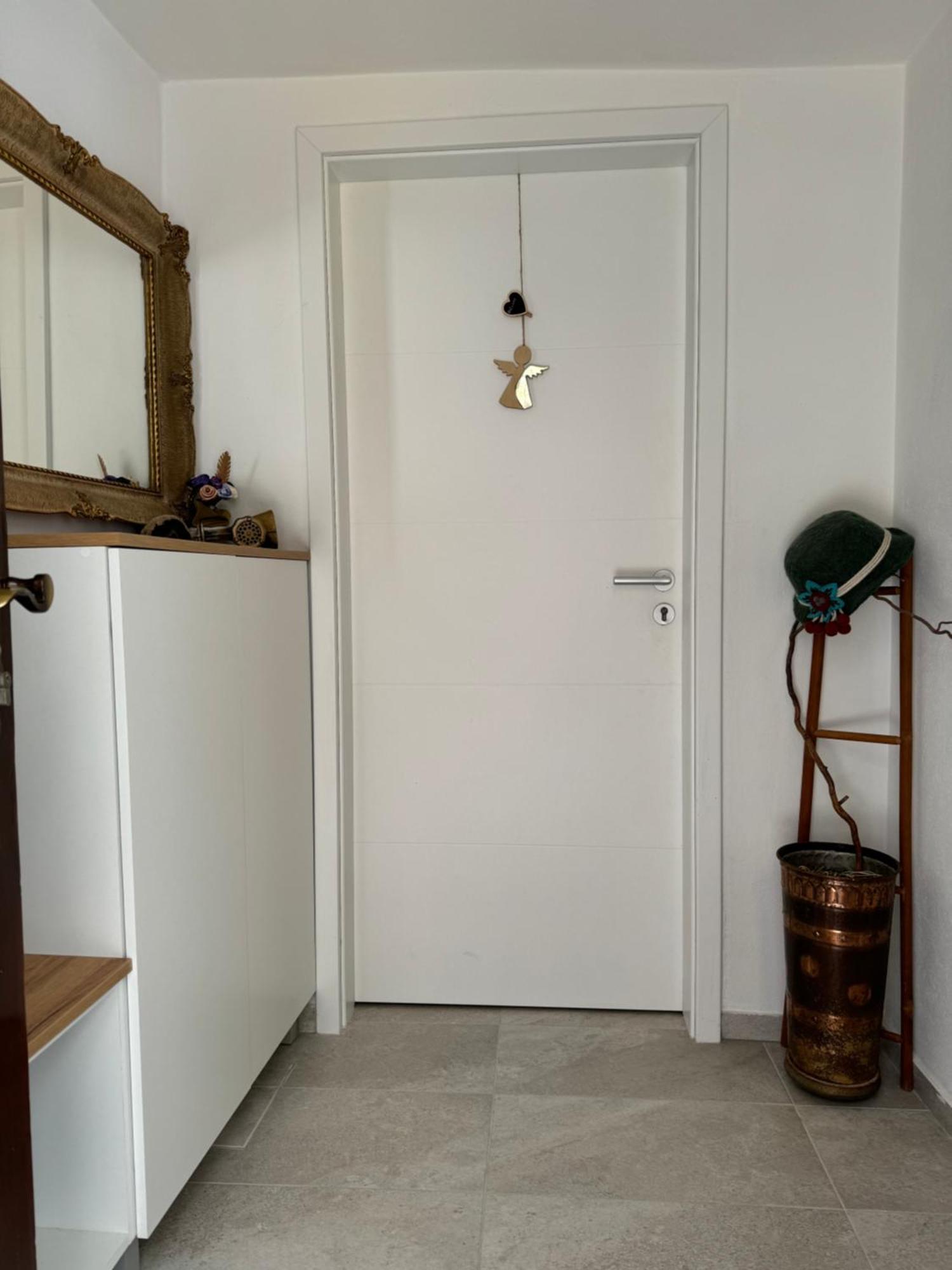 Cozy Holiday Apartment Изола Екстериор снимка